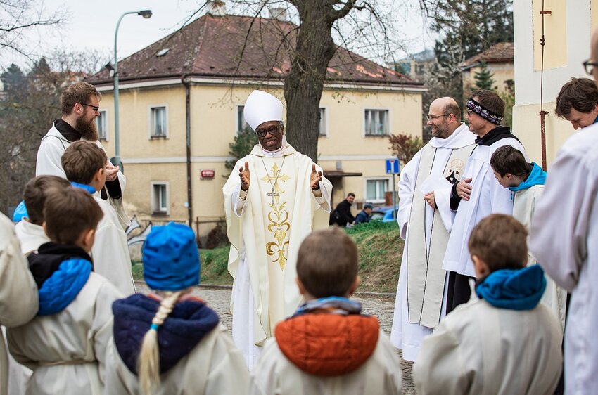 Fotogalerie z návštěvy otce nuncia